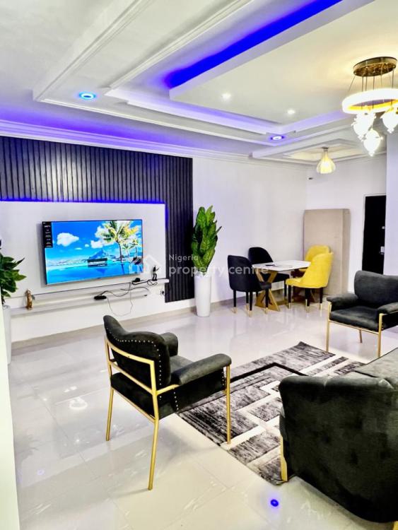 2 Bedroom Apartment, Lekki Phase 1, Lekki, Lagos, Flat / Apartment Short Let