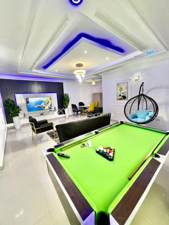 2 Bedroom Apartment, Lekki Phase 1, Lekki, Lagos, Flat / Apartment Short Let