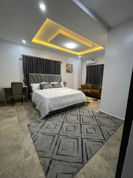 Lovely 2 Bedrooms Apartment, Horizon 1 Estate, Kusenla, Ikate, Lekki, Lagos, Flat / Apartment Short Let