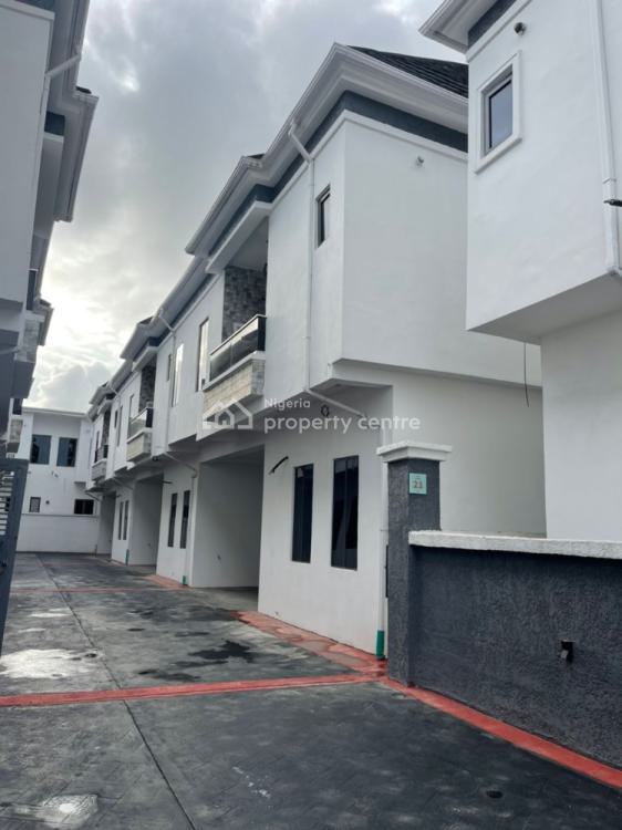 For Sale Luxury 4 Bedrooms Terraced Duplex, Orchid Road, Lekki, Lagos