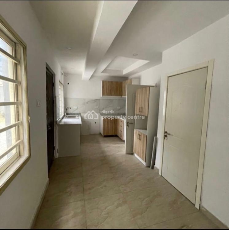 For Sale Brand New Serviced And Spacious 4 Bedrooms Terraced Duplex, Bethel Estate, Iponri