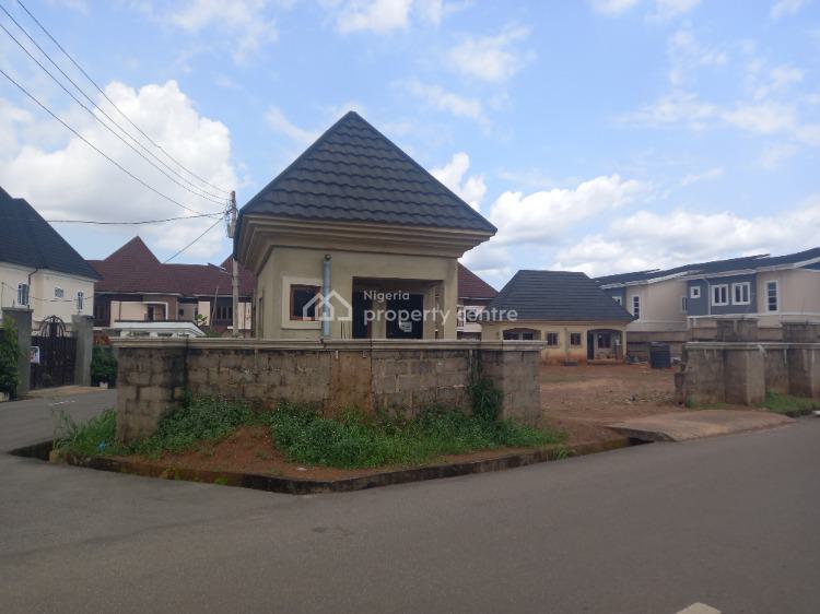 For Sale 1100sqm Fenced Land With 2rooms Bq And A Gate House, Wtc