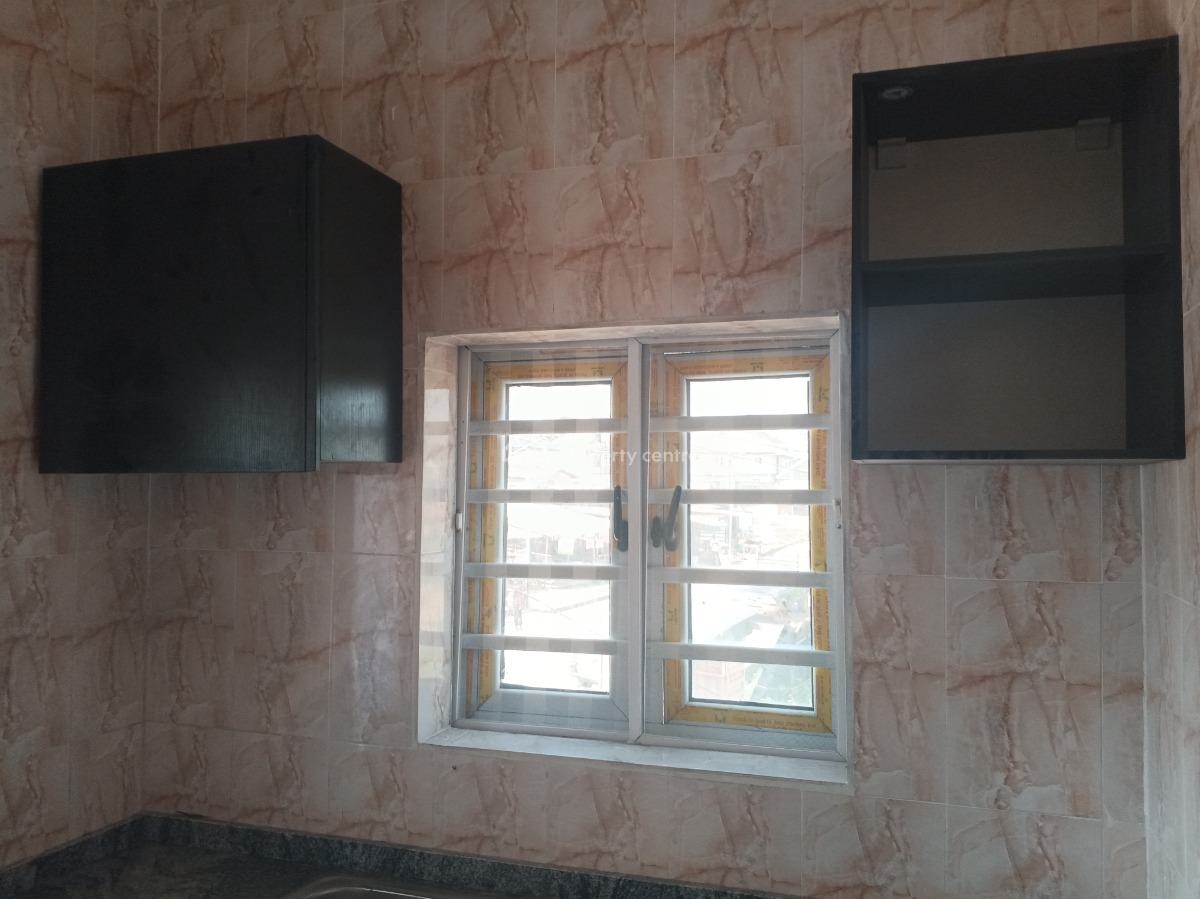 Luxury 1 Bedroom Minni Flat in a Beautiful Location, Kudex Homes, Lasustech First Gate, Ikorodu, Lagos, Mini Flat (room and Parlour) Short Let