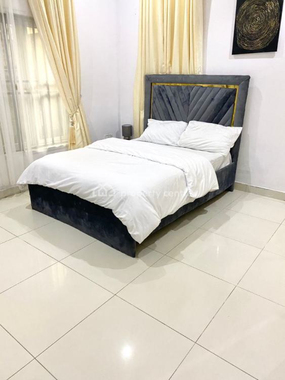 Exquisite Two Bedrooms Apartment with Snooker, Off Studio 24, Admiralty Way, Lekki Phase 1, Lekki, Lagos, Flat / Apartment Short Let