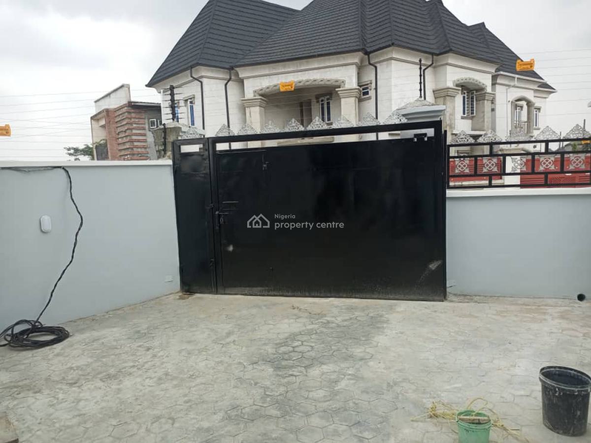 Recently Built 2 Bedroom Detached Duplex in a Private Compound, Oxford Drive, Valley View Estate, Olu Odo Road, Ebute, Ikorodu, Lagos, Detached Duplex for Rent