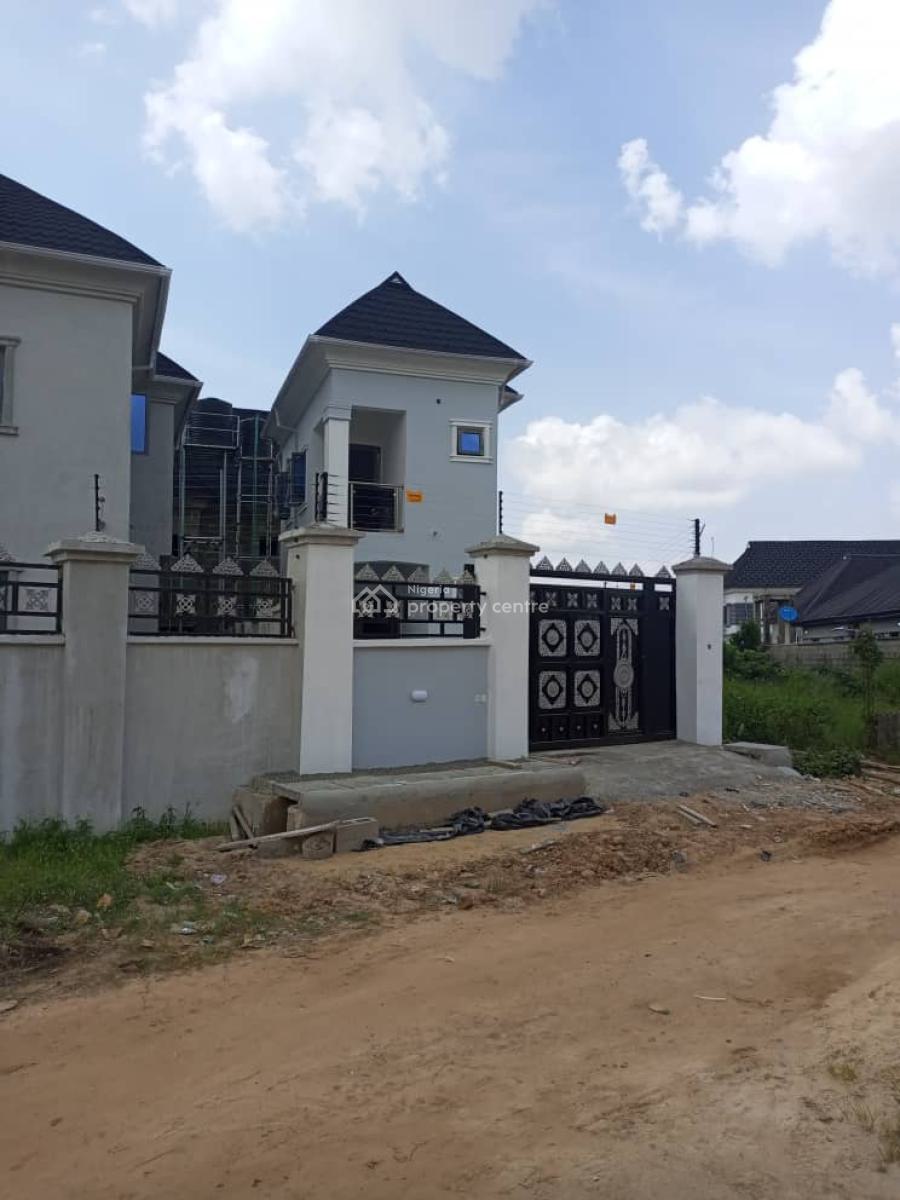 Recently Built 2 Bedroom Detached Duplex in a Private Compound, Oxford Drive, Valley View Estate, Olu Odo Road, Ebute, Ikorodu, Lagos, Detached Duplex for Rent
