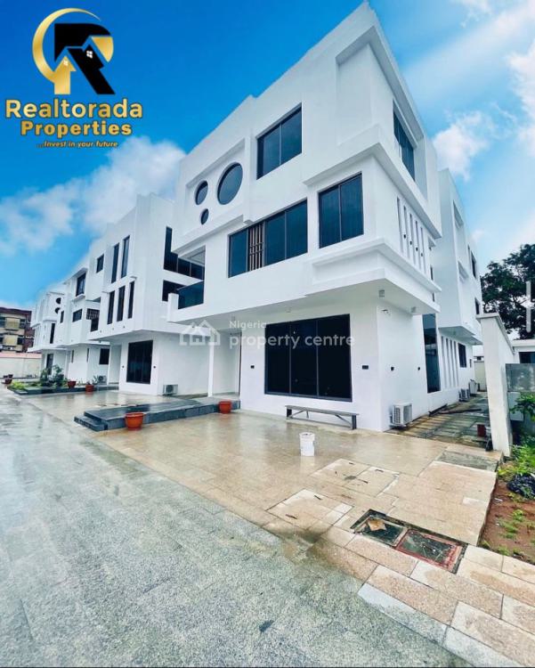 For Sale 6 Bedroom Detached House With Bq, Ikoyi, Lagos 6 Beds, 6