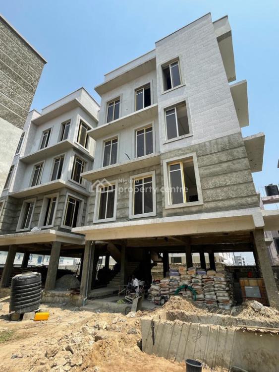 For Sale 2 Bedroom Apartment, Seagate Estate, Ikate Elegushi, Lekki, Lagos 2 Beds, 3 Baths