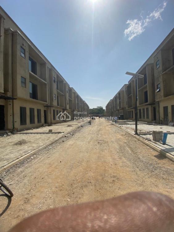 For Sale 4 Bedroom Terrace, Shoprite, Apo, Abuja 4 Beds, 5 Baths