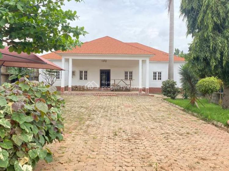 For Sale 6 Bedroom Bungalow, Gwamina Road, Kaduna North, Kaduna 6