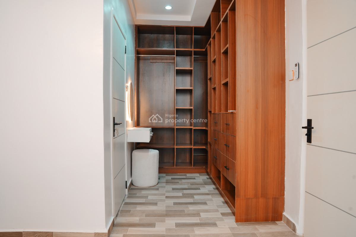 Cozy 3 Bed 3.5 Bath Terrace Duplex with Concierge Service, Opposite Nicon Town, Lekki, Lagos, House Short Let