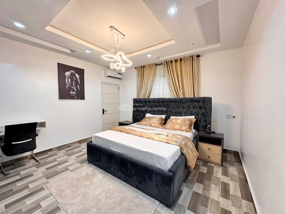 Cozy 3 Bed 3.5 Bath Terrace Duplex with Concierge Service, Blenco Supermarket, Ikate, Lekki, Lagos, House Short Let