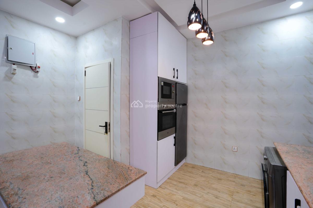 Cozy 3 Bed 3.5 Bath Terrace Duplex with Concierge Service, Blenco Supermarket, Ikate, Lekki, Lagos, House Short Let
