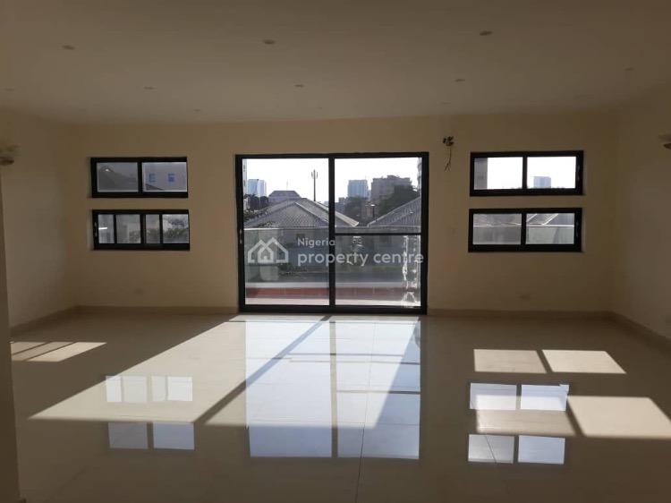 For Rent 5 Bedroom Terraced House With Service Quarter In A Gated