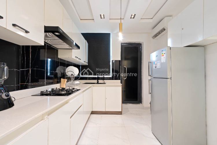 Brand New 2 Bedroom Apartment, Gbangbala Street, Ikate Elegushi, Lekki, Lagos, Flat / Apartment Short Let