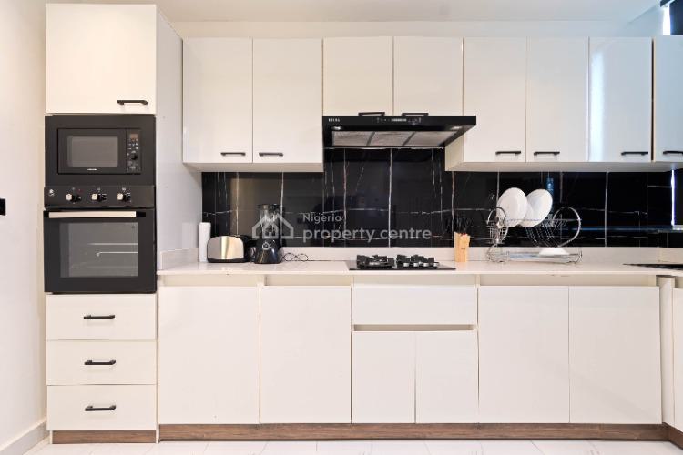 Brand New 2 Bedroom Apartment, Gbangbala Street, Ikate Elegushi, Lekki, Lagos, Flat / Apartment Short Let