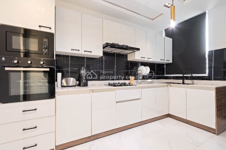 Brand New 2 Bedroom Apartment, Gbangbala Street, Ikate Elegushi, Lekki, Lagos, Flat / Apartment Short Let