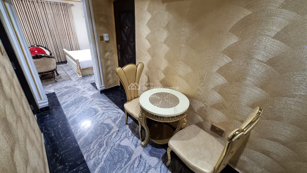 Golden Presidential Suite ( Room 8), 22, Sule Abuka Street, Opebi, Ikeja, Lagos, Flat / Apartment Short Let