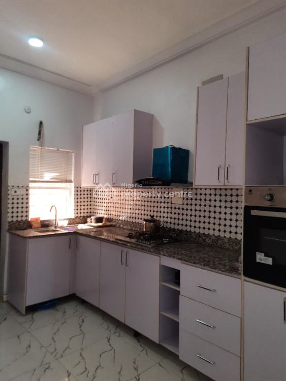 Cool Room and Parlour, Ocean Palm Estate, Ajah, Lagos, Flat / Apartment Short Let