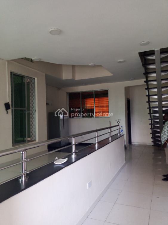For Sale Luxury 3 Bedroom Terrace Duplex, City View Estate , Warewa