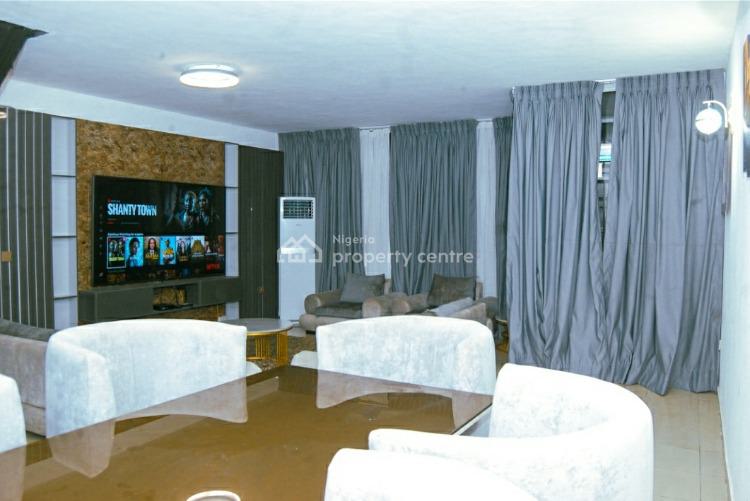 Massive 3 Bedroom Apartment, Victoria Island (vi), Lagos, Flat / Apartment Short Let