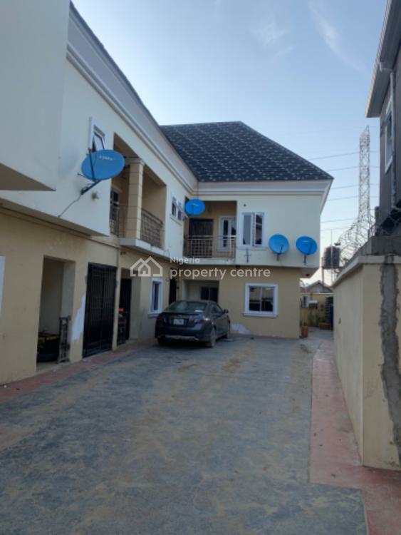 For Rent 2 Bedroom Apartment, Marshy Hill Estate, Ajah, Lagos 2 Beds