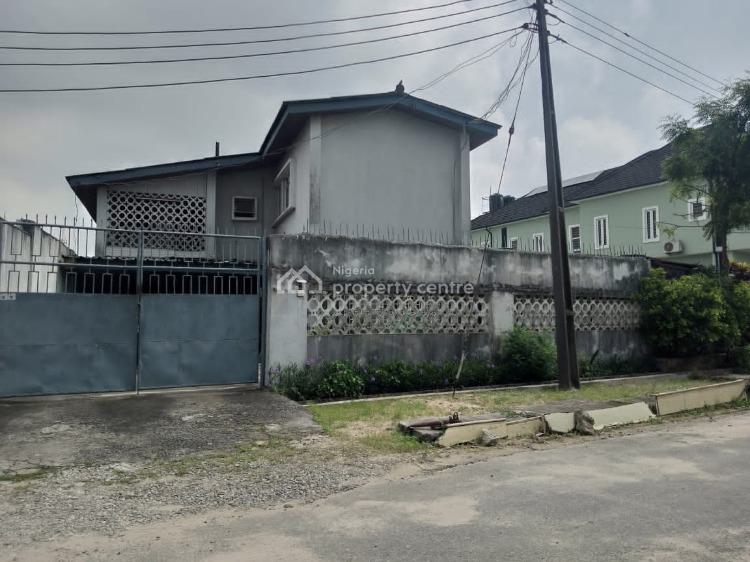 For Sale Nice 5bedroom Detached Duplex With Bq In Surulere, Off