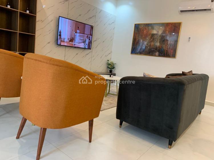 Luxury 3 Bedroom Apartment, Ologolo, Lekki, Lagos, Flat / Apartment Short Let