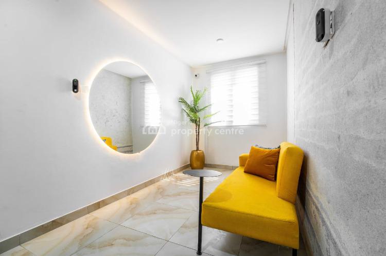 Disco Flame, Lekki Phase 1, Lekki, Lagos, Flat / Apartment Short Let