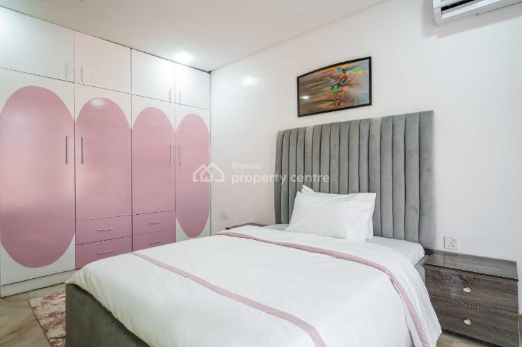 Disco Flame, Lekki Phase 1, Lekki, Lagos, Flat / Apartment Short Let