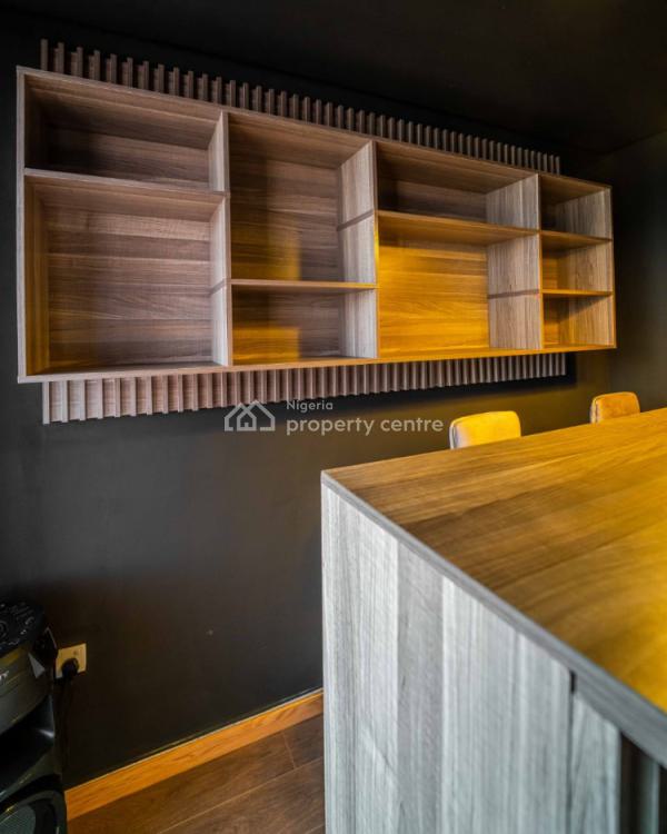 Disco Flame, Lekki Phase 1, Lekki, Lagos, Flat / Apartment Short Let