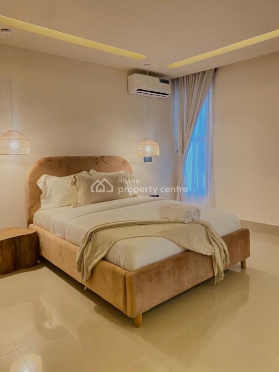 Aesthetically Pleasing 2 Bedroom Apartment with Pool, Gym & Boardgames, Lekki Phase 1, Lekki, Lagos, Flat / Apartment Short Let