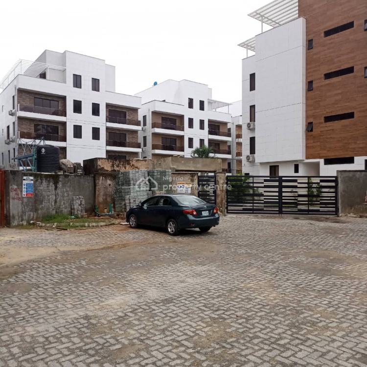 For Sale 5 Bedroom Duplex With Self Compound And Top Roof, Banana