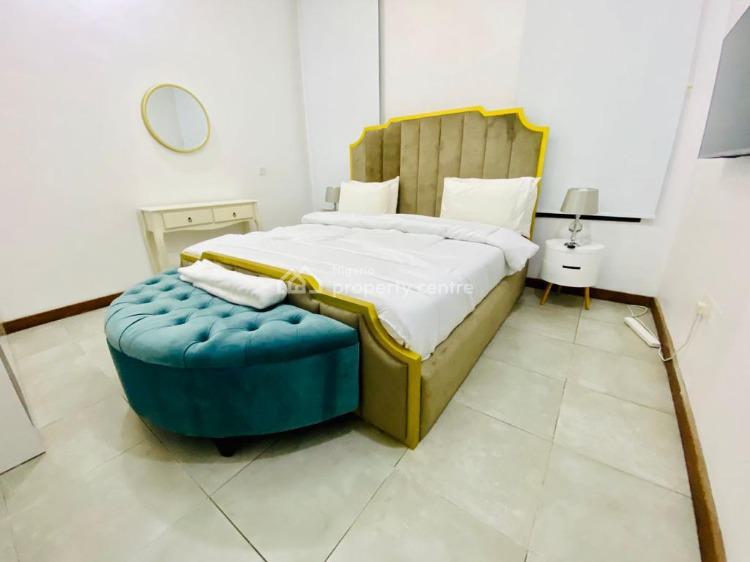 Luxury 3 Bedrooms Serviced Apartment with Snooker & Tennis Board, Ikate Elegushi, Lekki, Lagos, Flat / Apartment Short Let