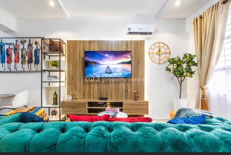 1 Bedroom Luxurious Apartment for Your Home Away From Home, Lekki Phase 1, Lekki, Lagos, Mini Flat (room and Parlour) Short Let