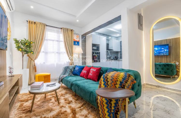 1 Bedroom Luxurious Apartment for Your Home Away From Home, Lekki Phase 1, Lekki, Lagos, Mini Flat (room and Parlour) Short Let