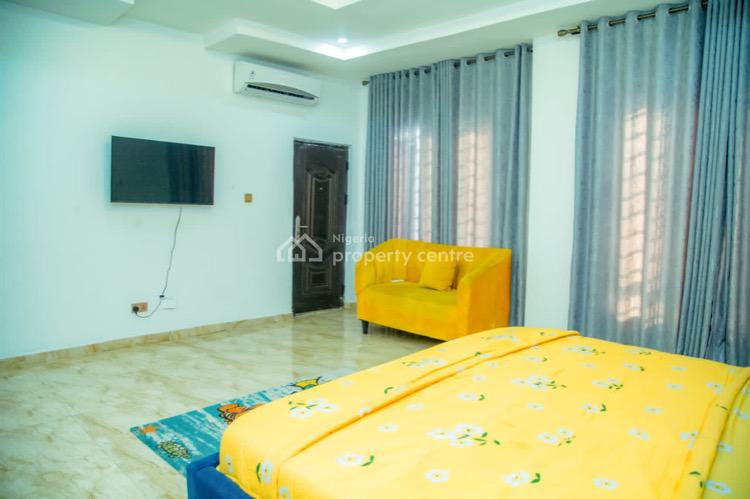 Luxury 3 Bedroom Duplex, Victoria Bay Estate, Orchid, Lekki, Lagos, Terraced Duplex Short Let