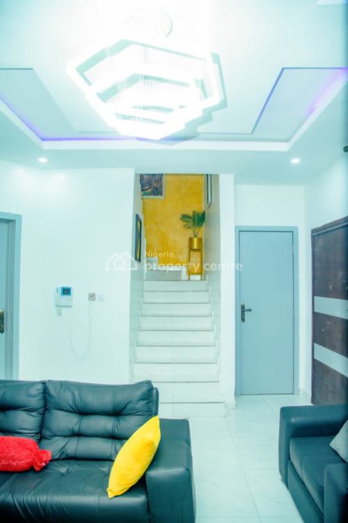 Luxury 3 Bedroom Duplex, Victoria Bay Estate, Orchid, Lekki, Lagos, Terraced Duplex Short Let