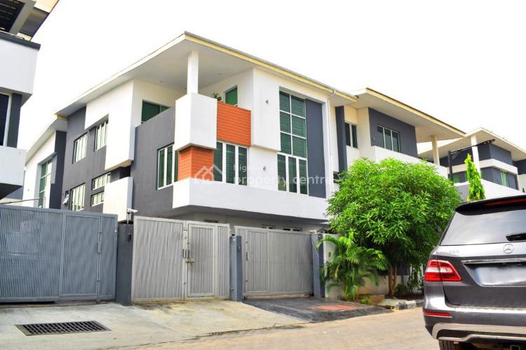 For Sale 5 Bedroom Semi Detached Duplex With A Room Bq, Richmond