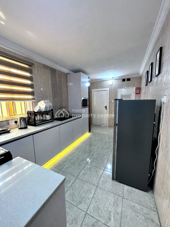 Luxury 2 Bedrooms Apartment, Shonibare Estate, Maryland, Lagos, Flat / Apartment Short Let