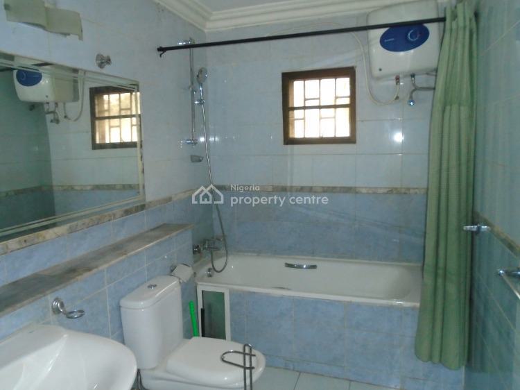 For Sale 4 Bedroom Semi Detached House With 2 Room Bq, Shonibare