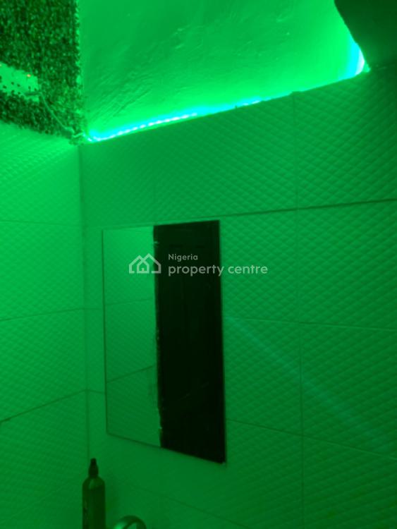 Big Modern Studio Apartment, Awkuzu Street, Lekki Phase 1, Lekki, Lagos, Self Contain (single Rooms) Short Let