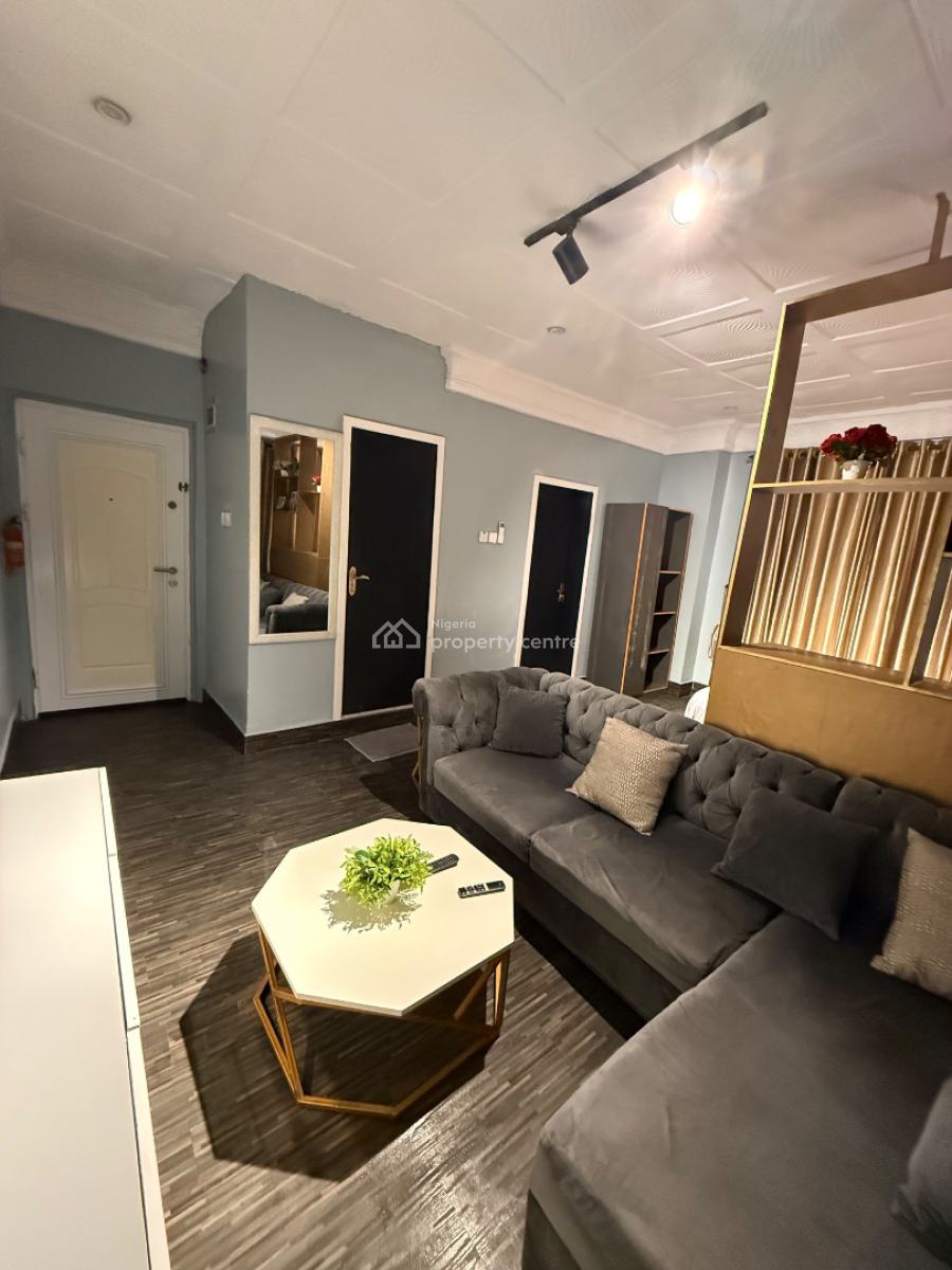 Big Modern Studio Apartment, Awkuzu Street, Lekki Phase 1, Lekki, Lagos, Self Contain (single Rooms) Short Let