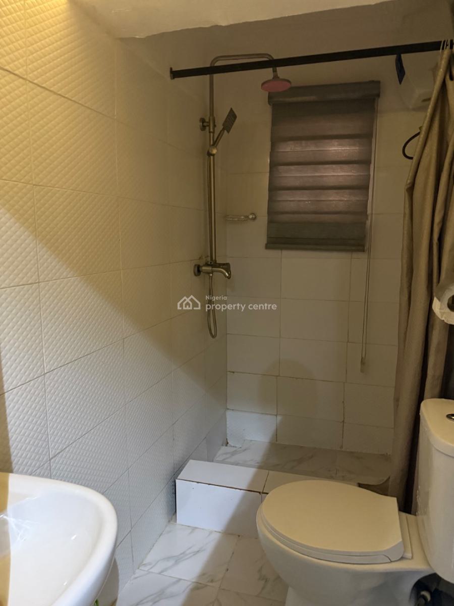 Big Modern Studio Apartment, Awkuzu Street, Lekki Phase 1, Lekki, Lagos, Self Contain (single Rooms) Short Let