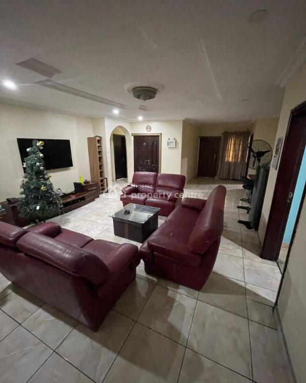 For Sale Stunning 7 Bedroom Duplex With Penthouse, Ada Road