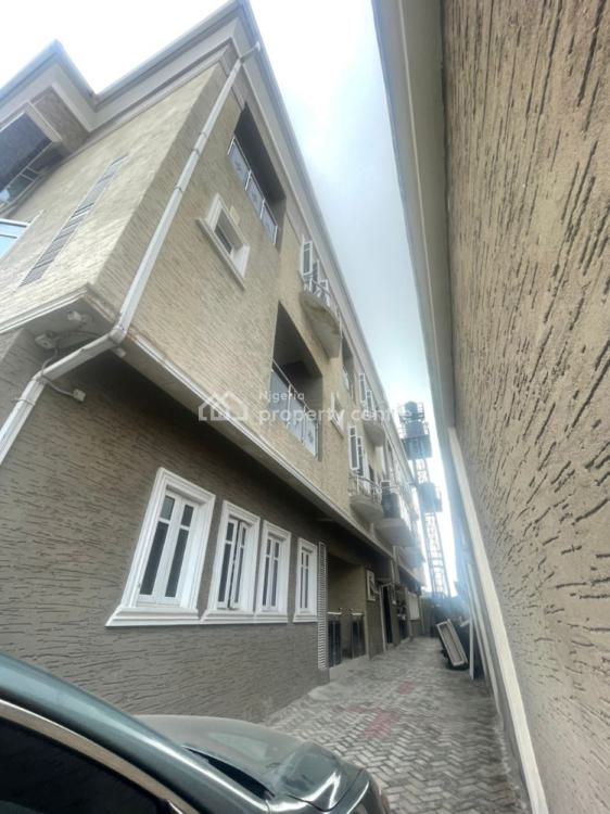 3 Bedroom Ensuite Flat, Ologolo, Lekki, Lagos, Flat / Apartment for Rent