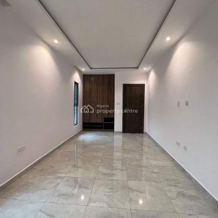 For Sale Luxury Four (4) Bedroom Detached Duplex, Peter Odili Road