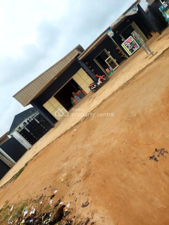 For Sale Lovely 4 Bedroom Bungalow, Ogijo, Ogun 4 Beds, 4 Baths