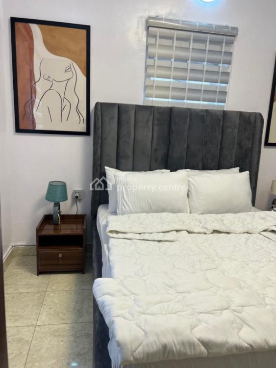 Luxury 1 Bedroom Apartment, Well Secured and Games Around, Lekki Conservation Center, Chevron, Lekki, Lagos, Mini Flat (room and Parlour) Short Let