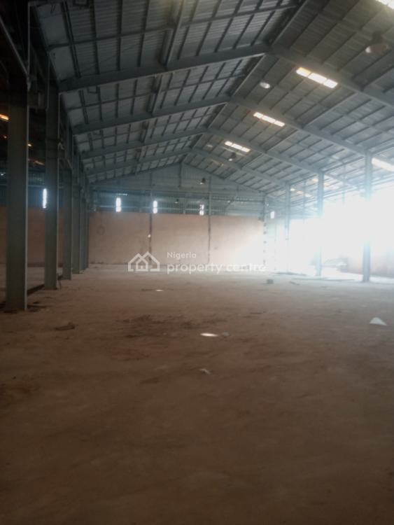 For Rent 4500sqm Warehouse, Acme Road, Agidingbi, Ikeja, Lagos